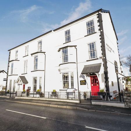 The Meadowsweet Hotel & Self Catering Apartments Llanrwst Exterior photo